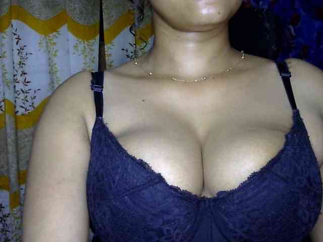 Nusrat-Mimi webcam
