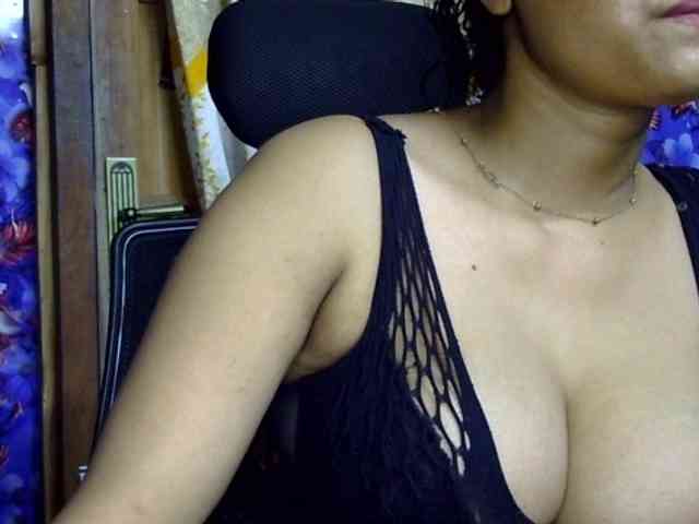 Nusrat-Mimi webcam