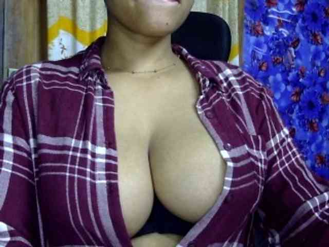 Nusrat-Mimi webcam
