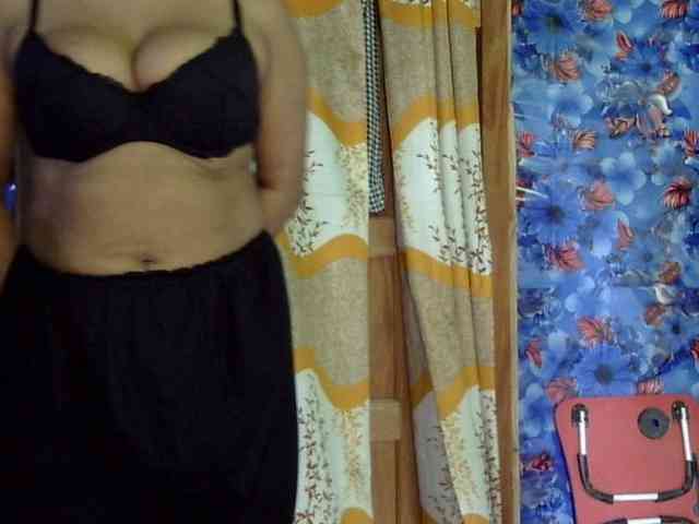 Nusrat-Mimi webcam