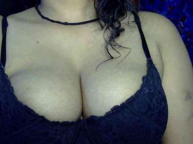 Nusrat-Mimi webcam