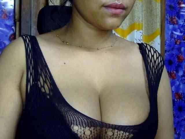 Nusrat-Mimi webcam