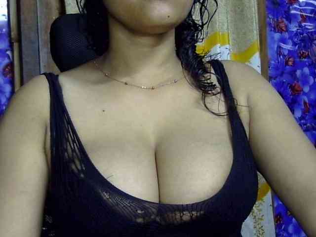 Nusrat-Mimi webcam