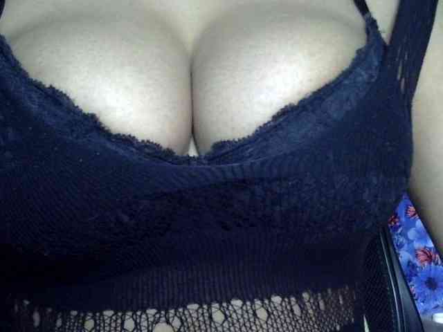 Nusrat-Mimi webcam