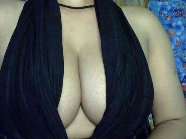 Nusrat-Mimi webcam
