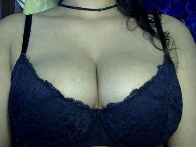 Nusrat-Mimi webcam