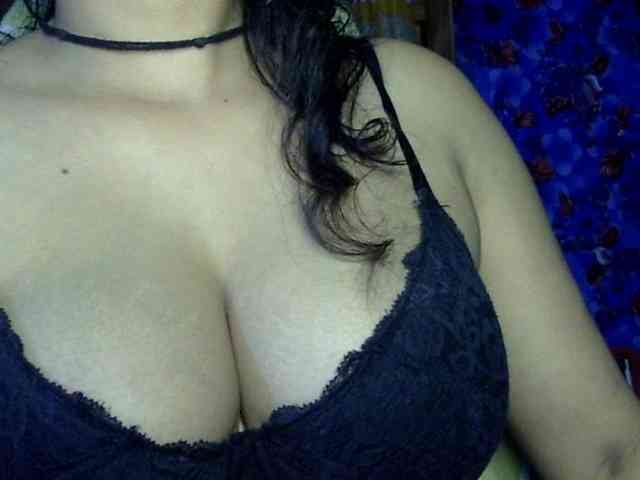 Nusrat-Mimi webcam