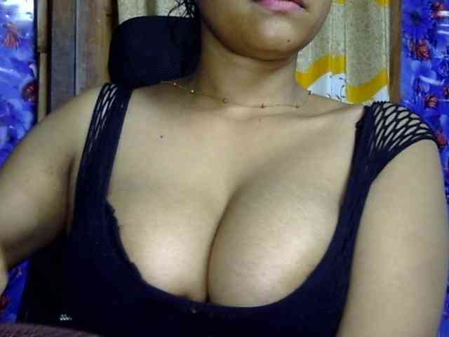 Nusrat-Mimi webcam