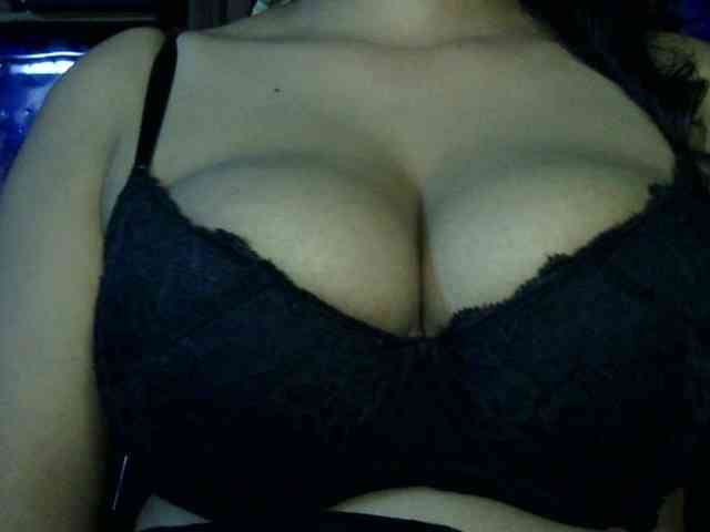 Nusrat-Mimi webcam