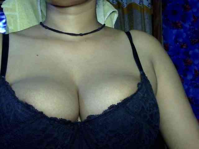 Nusrat-Mimi webcam