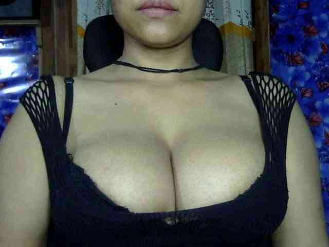 Nusrat-Mimi webcam