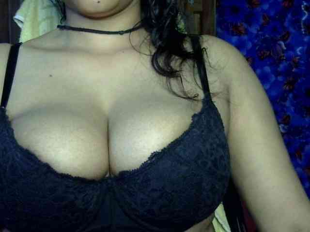 Nusrat-Mimi webcam