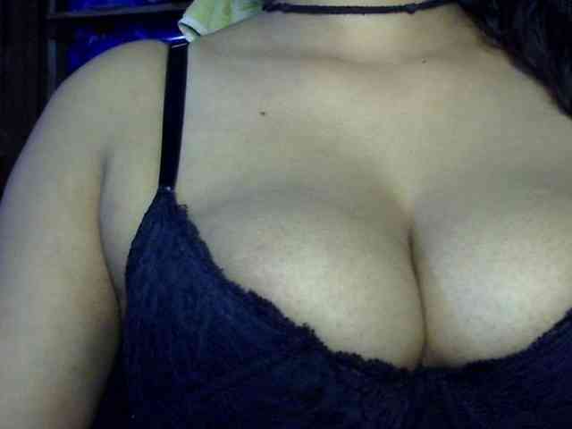 Nusrat-Mimi webcam