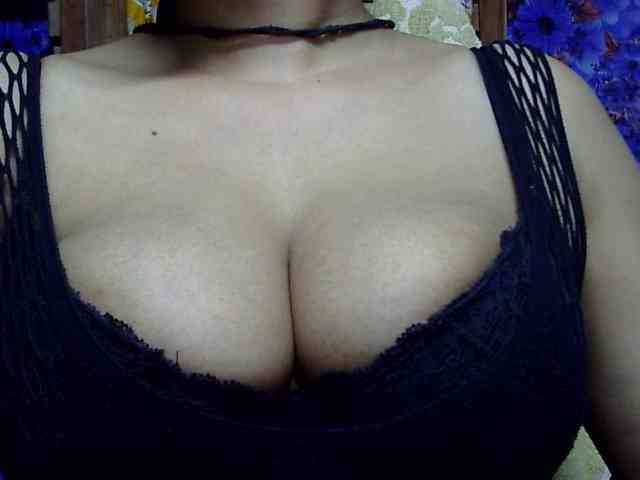 Nusrat-Mimi webcam