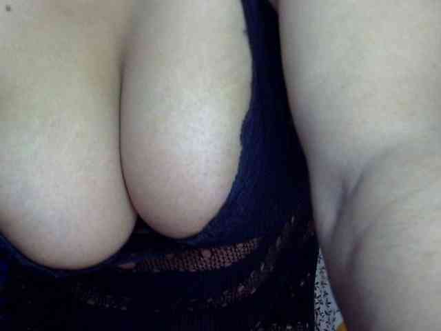 Nusrat-Mimi webcam