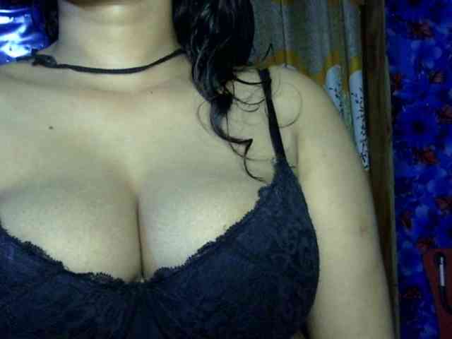 Nusrat-Mimi webcam