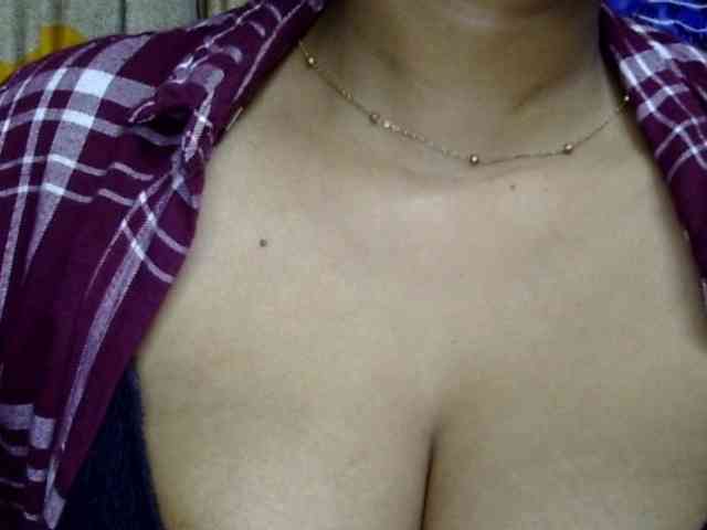 Nusrat-Mimi webcam