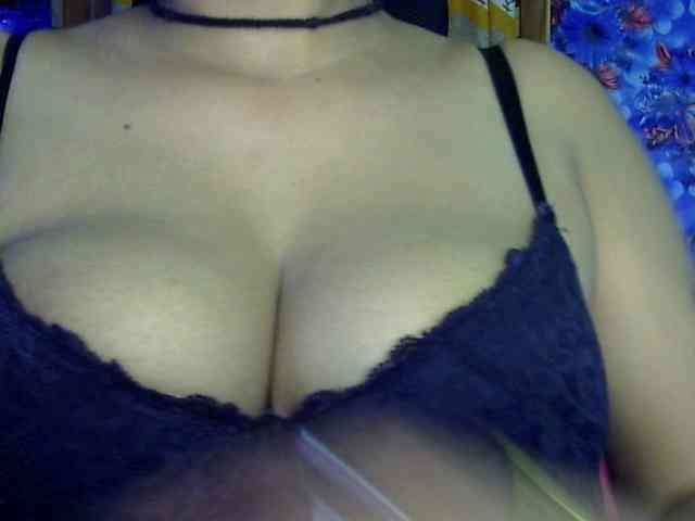 Nusrat-Mimi webcam