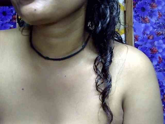 Nusrat-Mimi webcam