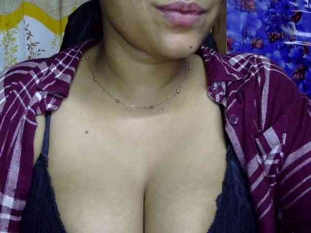 Nusrat-Mimi webcam