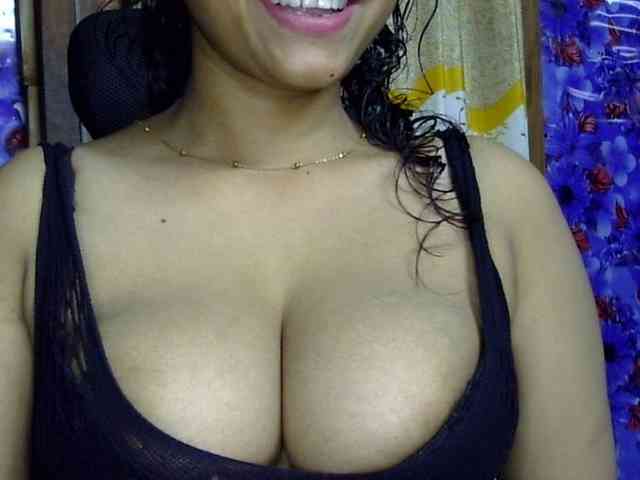 Nusrat-Mimi webcam