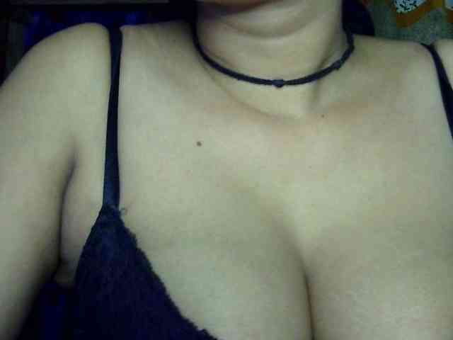 Nusrat-Mimi webcam
