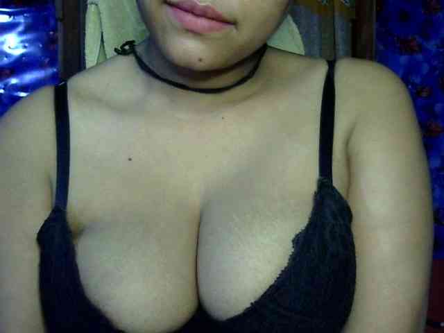 Nusrat-Mimi webcam