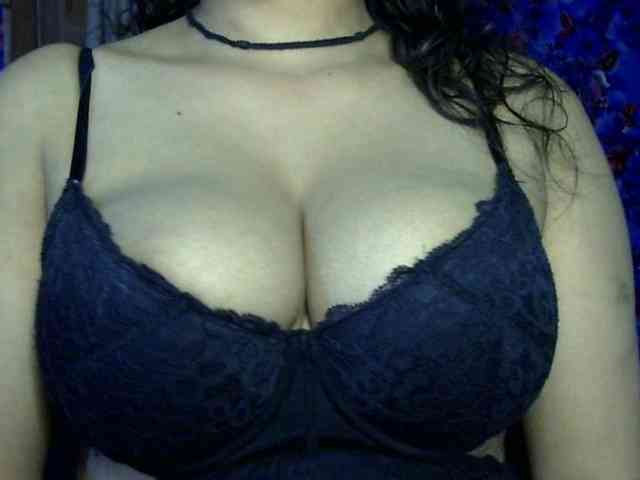 Nusrat-Mimi webcam