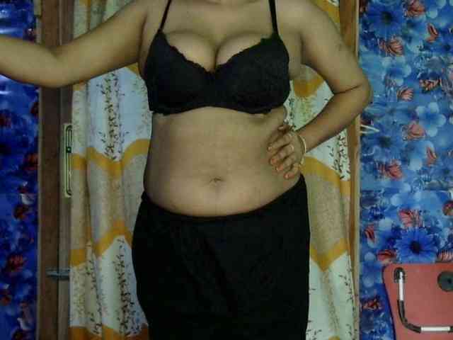 Nusrat-Mimi webcam