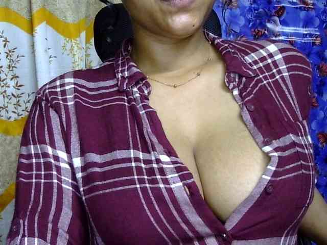 Nusrat-Mimi webcam