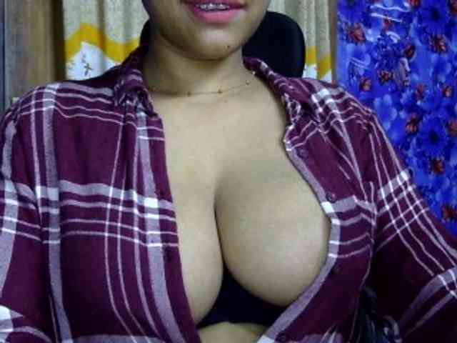 Nusrat-Mimi webcam