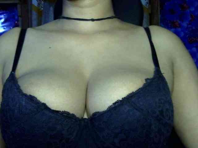 Nusrat-Mimi webcam