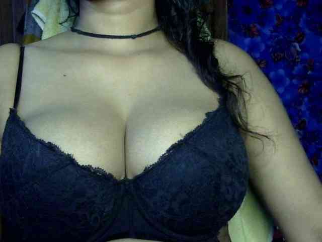 Nusrat-Mimi webcam