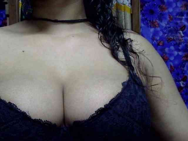 Nusrat-Mimi webcam