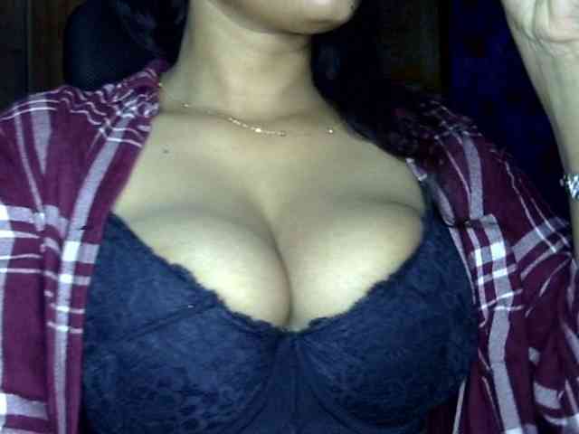 Nusrat-Mimi webcam