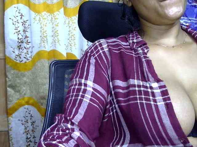 Nusrat-Mimi webcam