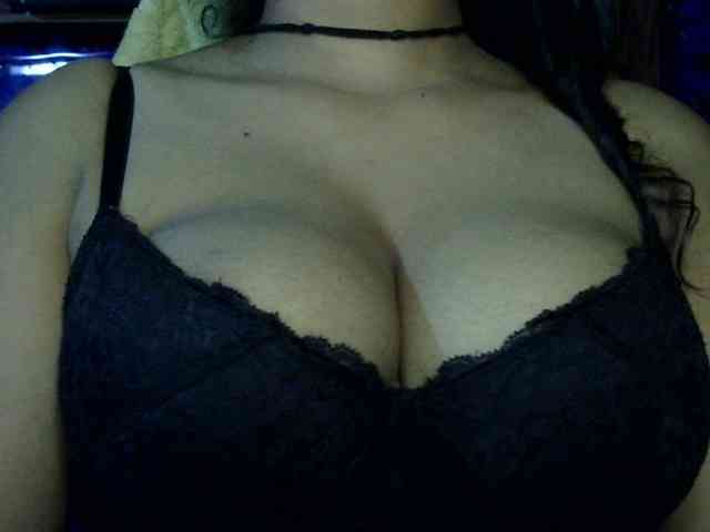 Nusrat-Mimi webcam