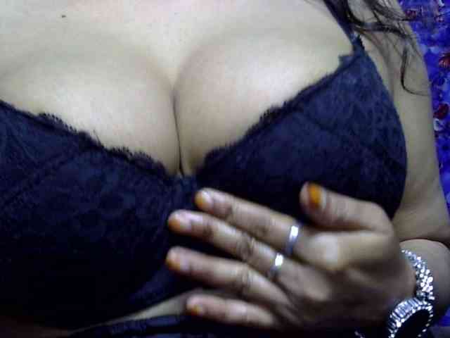 Nusrat-Mimi webcam