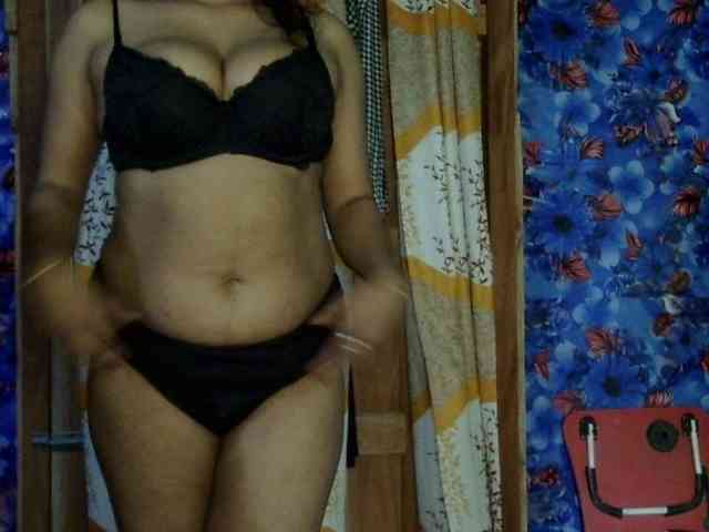 Nusrat-Mimi webcam