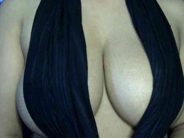 Nusrat-Mimi webcam