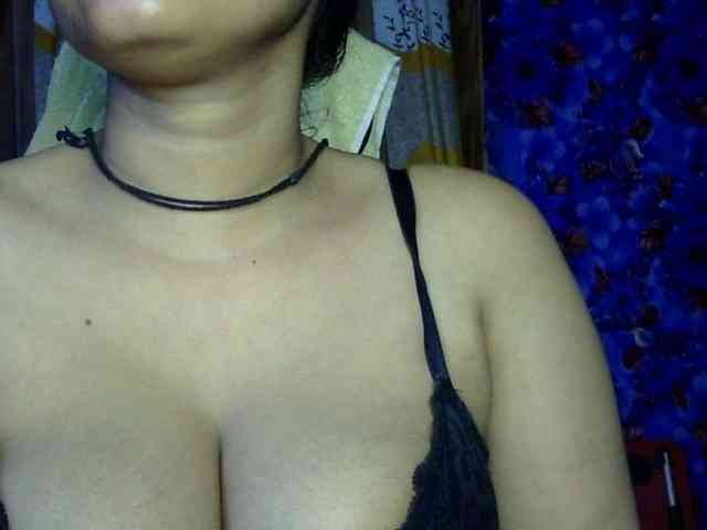 Nusrat-Mimi webcam