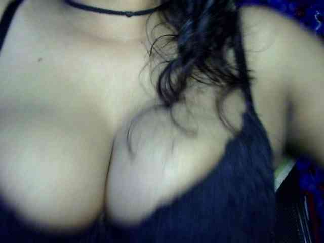 Nusrat-Mimi webcam