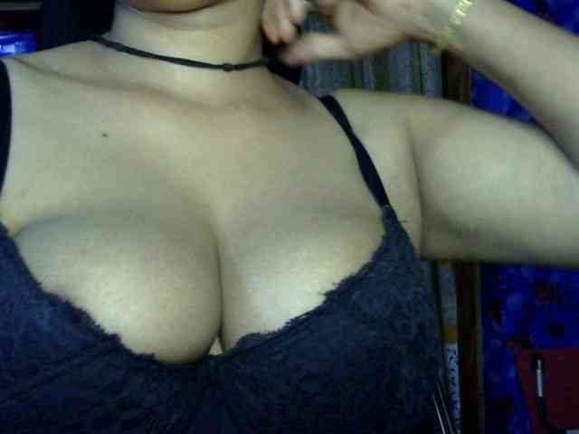 Nusrat-Mimi webcam