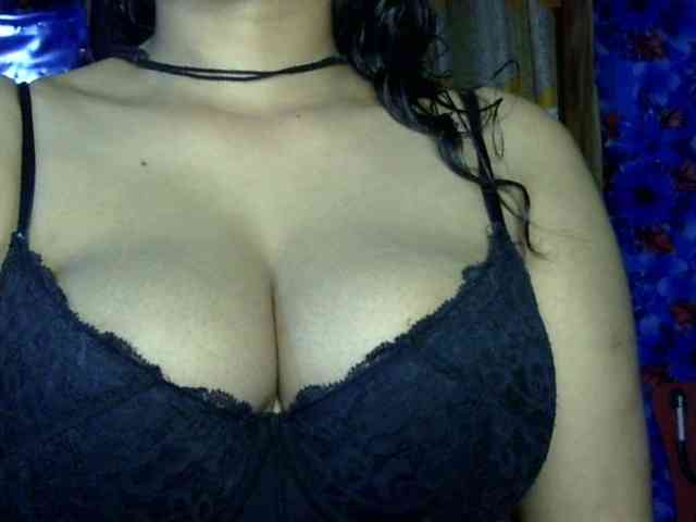 Nusrat-Mimi webcam