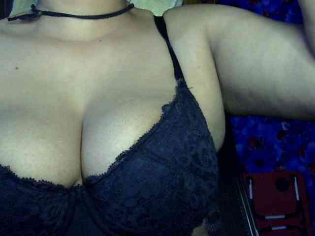 Nusrat-Mimi webcam