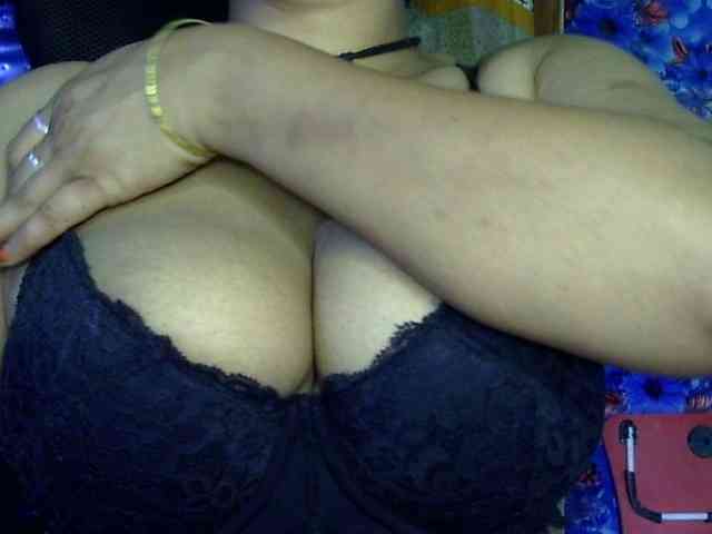 Nusrat-Mimi webcam