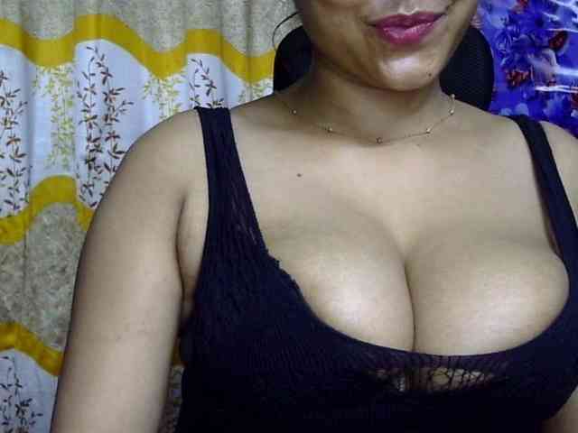 Nusrat-Mimi webcam