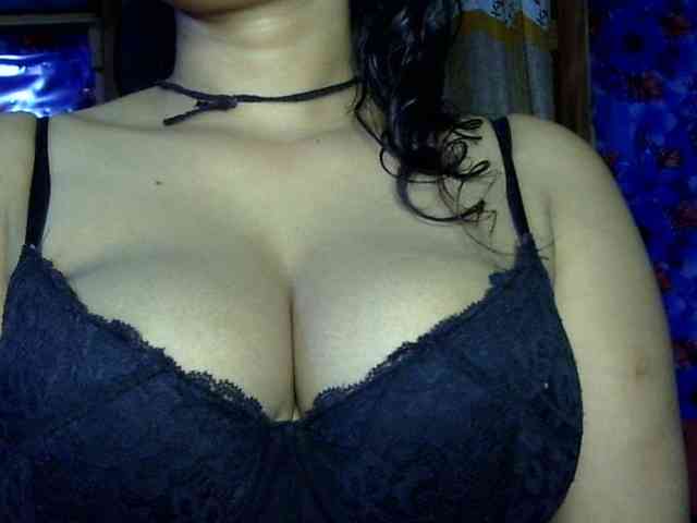 Nusrat-Mimi webcam