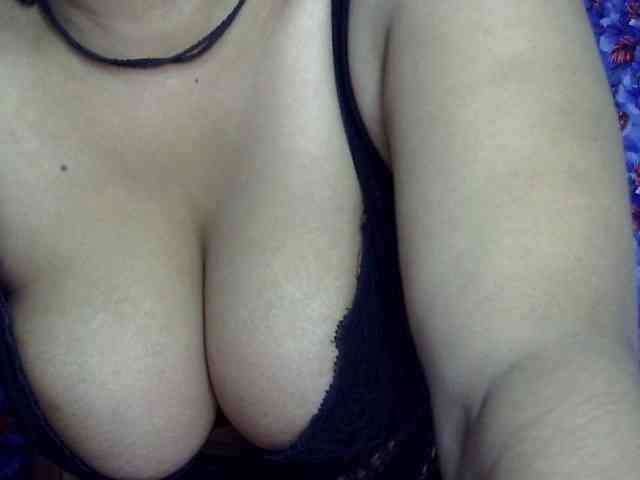Nusrat-Mimi webcam