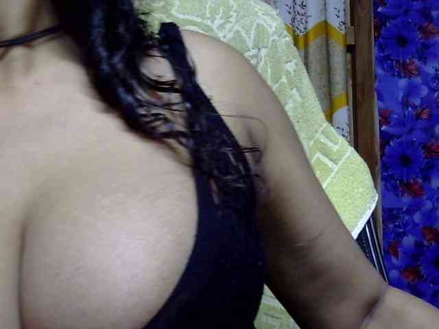 Nusrat-Mimi webcam